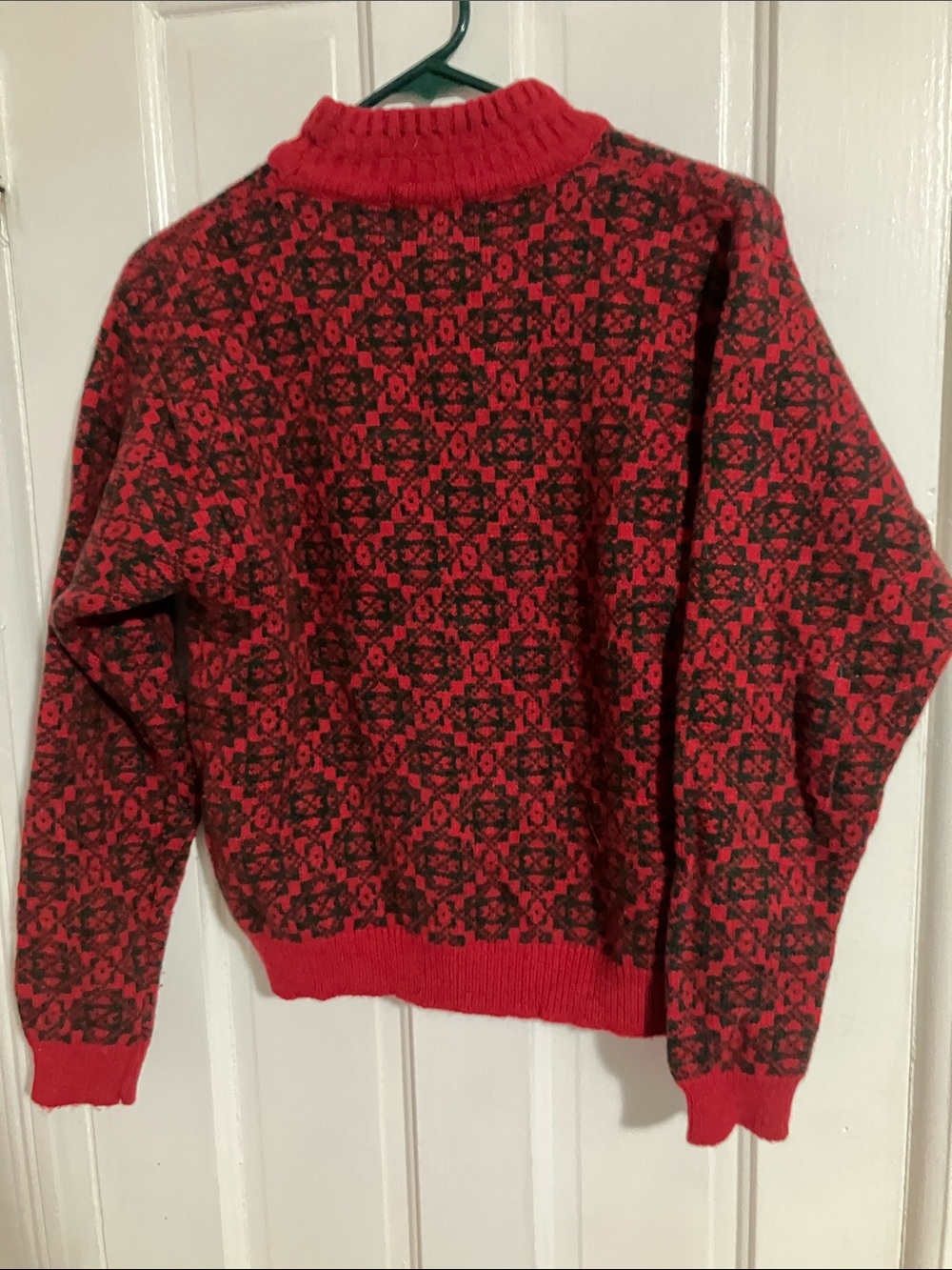 Woolrich vintage Red Crewneck Sweater with Sheep Motif wool medium - Picture 5 of 5